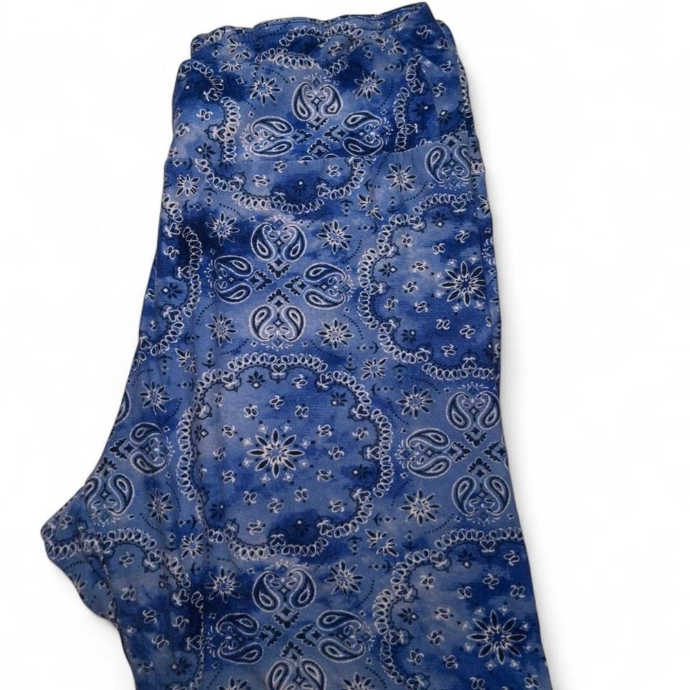 Blue Paisley Pattern Shorts